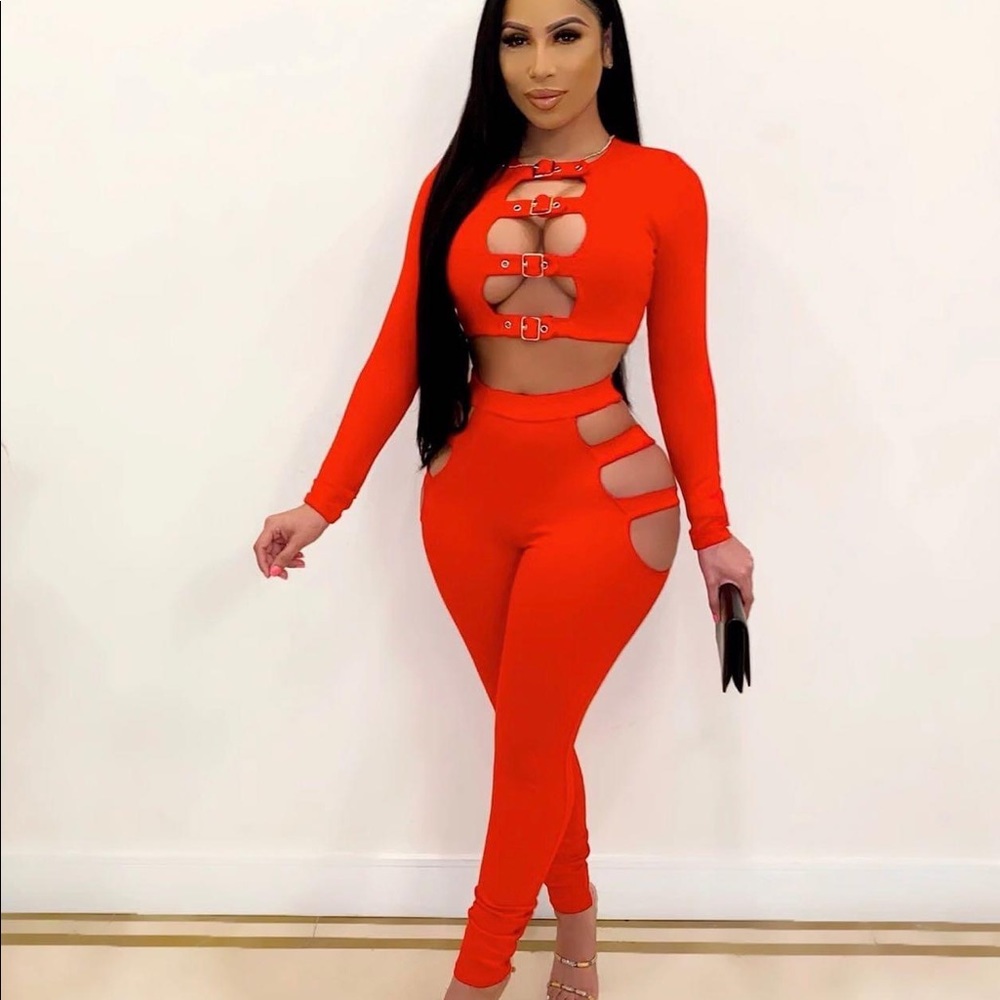 Two Piece Set